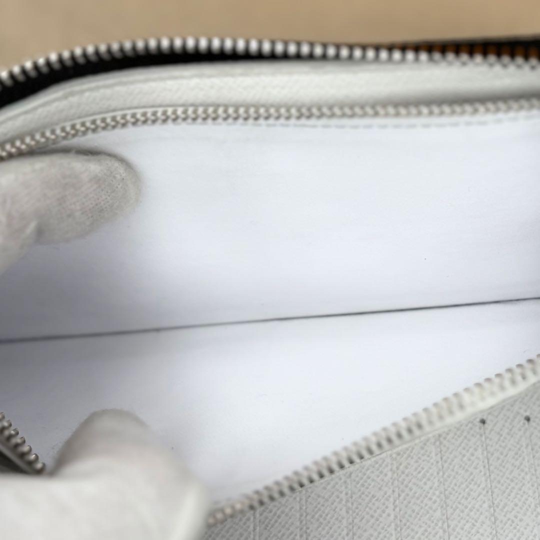 ルイヴィトン　タイガラマ　ヴェルティカル　ジッピーウォレット