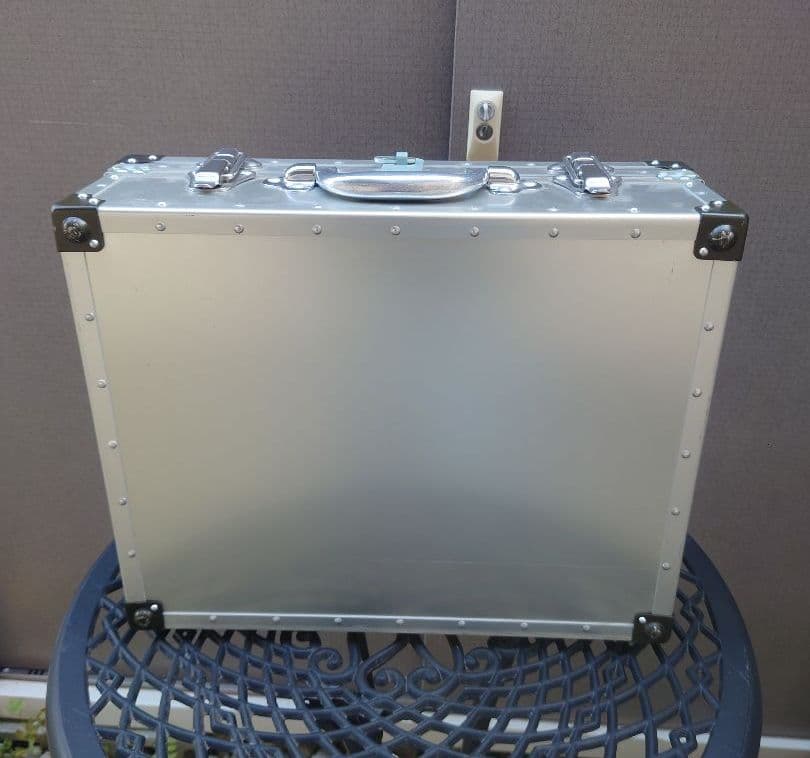 搬送箱 トランク アルミケース 向田工業所謹製 搬送トランク アルミトランク②