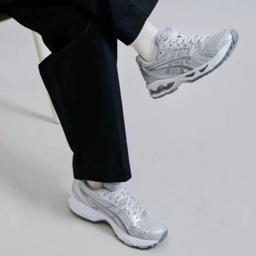 靴 asics GEL-KAYANO 14 CLOUD GREY/CLAY GREY