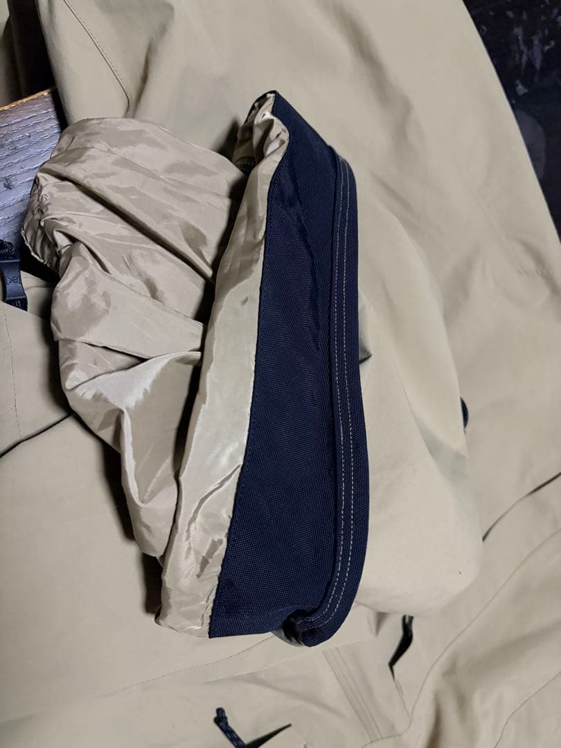 BURTON AK GORE-TEX 2L CYCLIC 22-23モデル