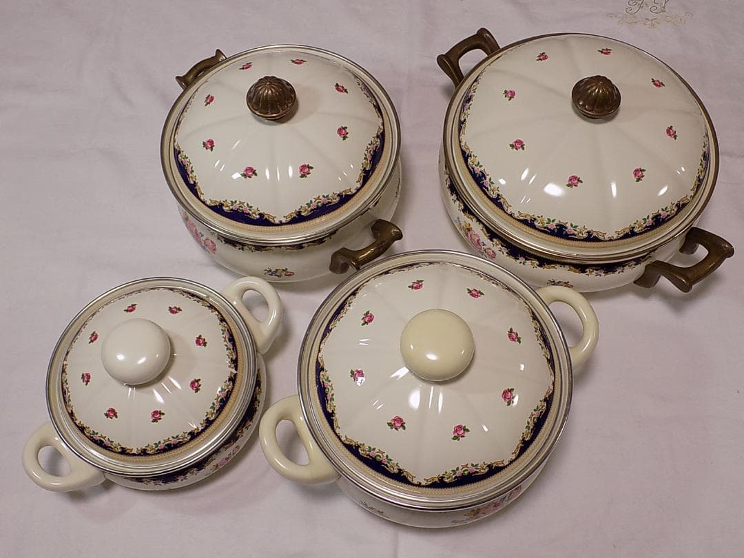 ASTA WEST GERMANY 1970年代のホーロー両手鍋　ほぼ新品