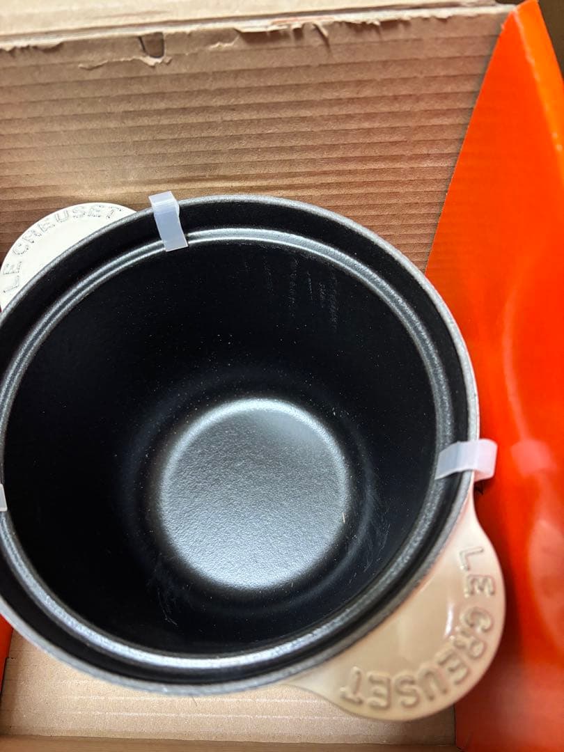 ルクルーゼ　ココット・エブリィ 18 デューン 新品未使用品