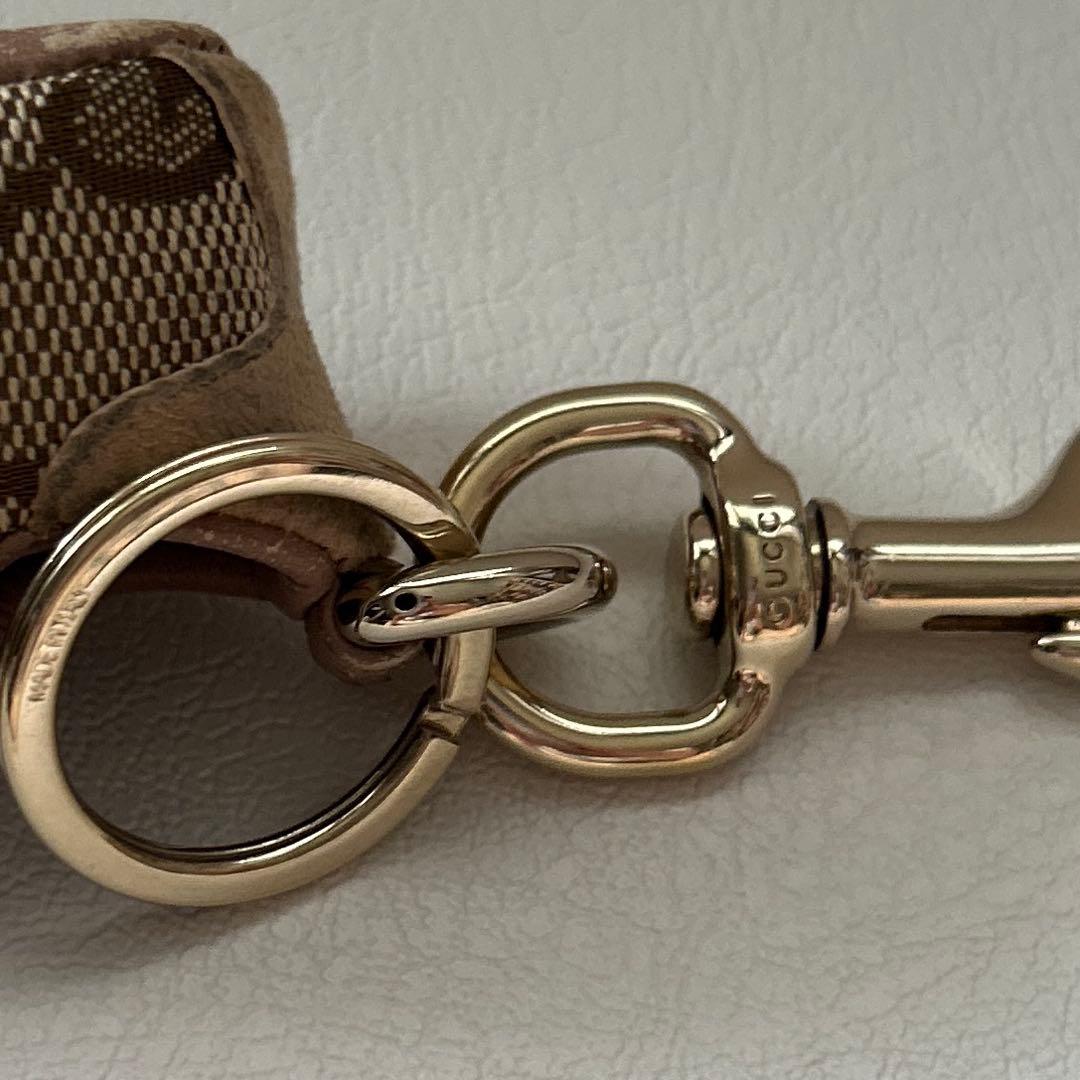 【506】 GUCCI グッチ　キャンバススニーカー　キーリング