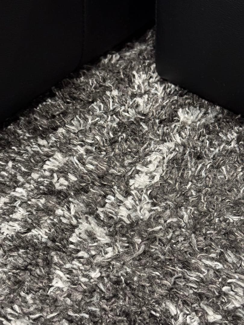 【期間限定価格！！】ラグ カーペット ラグマット モダン 140×200cm