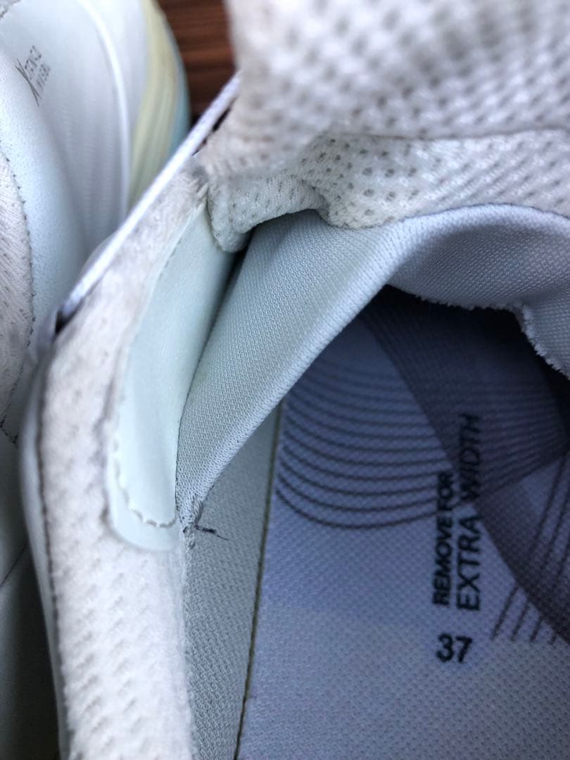 341番 美品 Ecco ゴルフシューズ 37 23.5cmスパイクレス