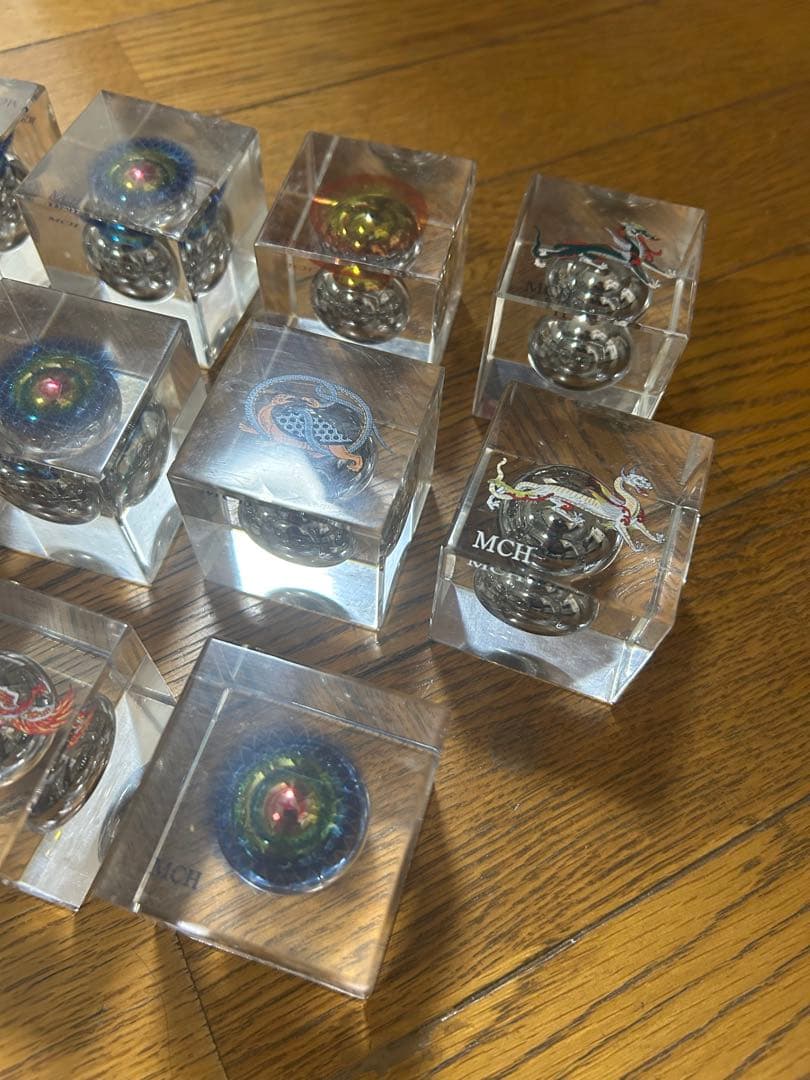 アートテン 波動オブジェ 透明キューブ 球体入り 11個セット