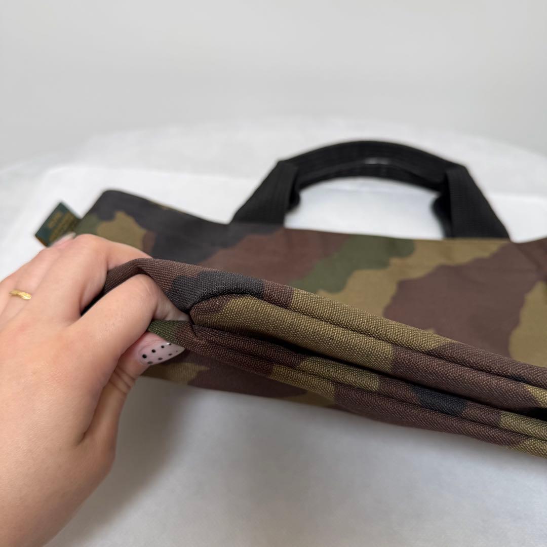 美品 エルベシャプリエ 1027Wカモフラージュ ナイロン舟型トートM　迷彩