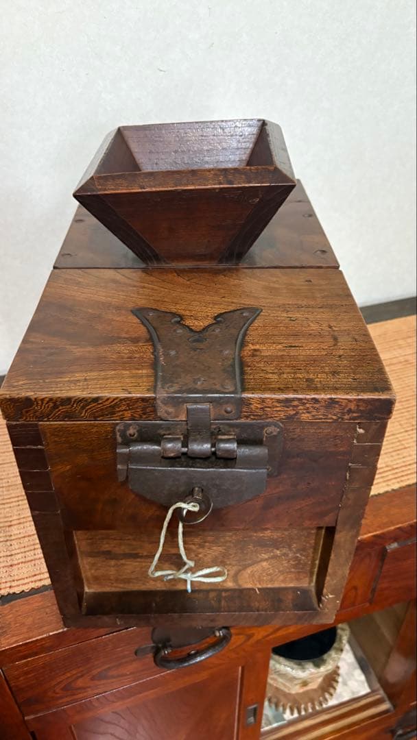 古民具　古道具　銭箱　金庫　帳場箪笥　 江戸時代後期　骨董品　錠前付ジャンク品