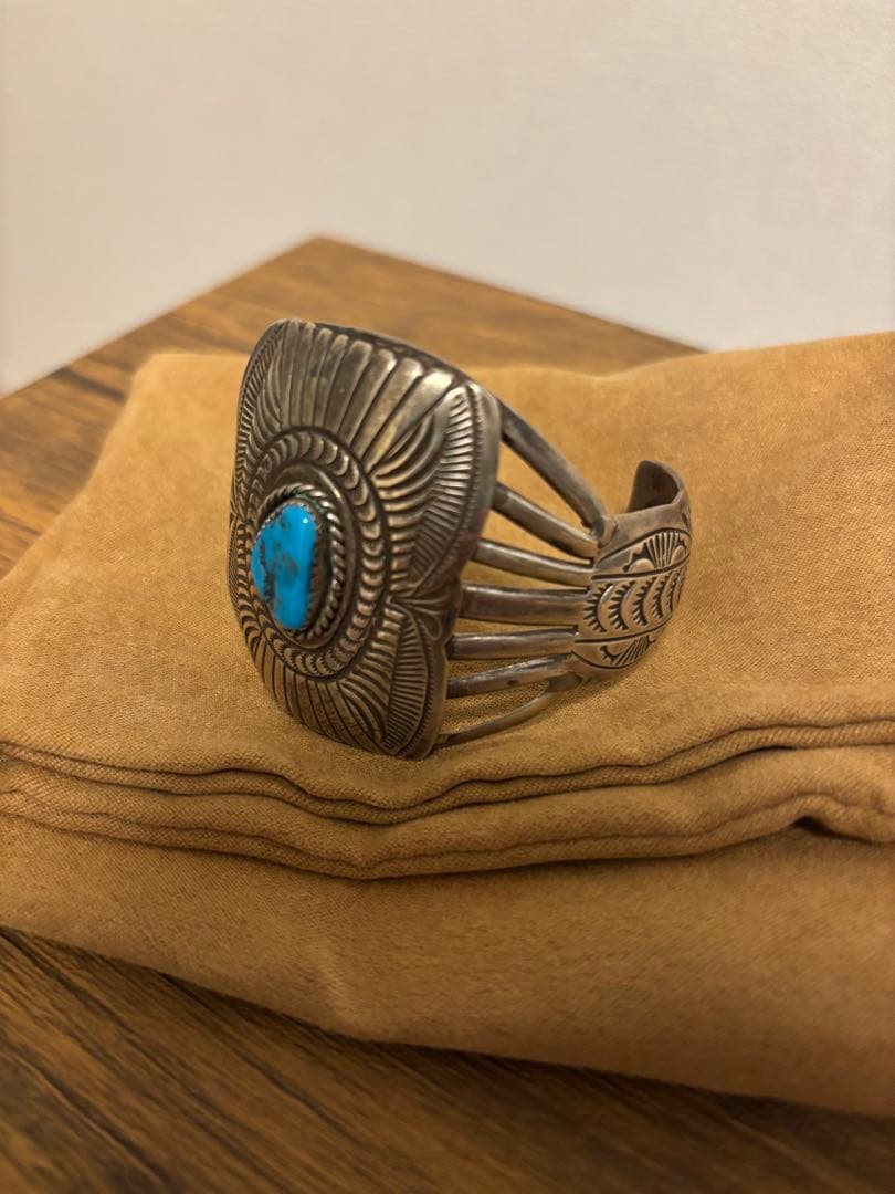 ナバホ族　ヴィンテージバングル