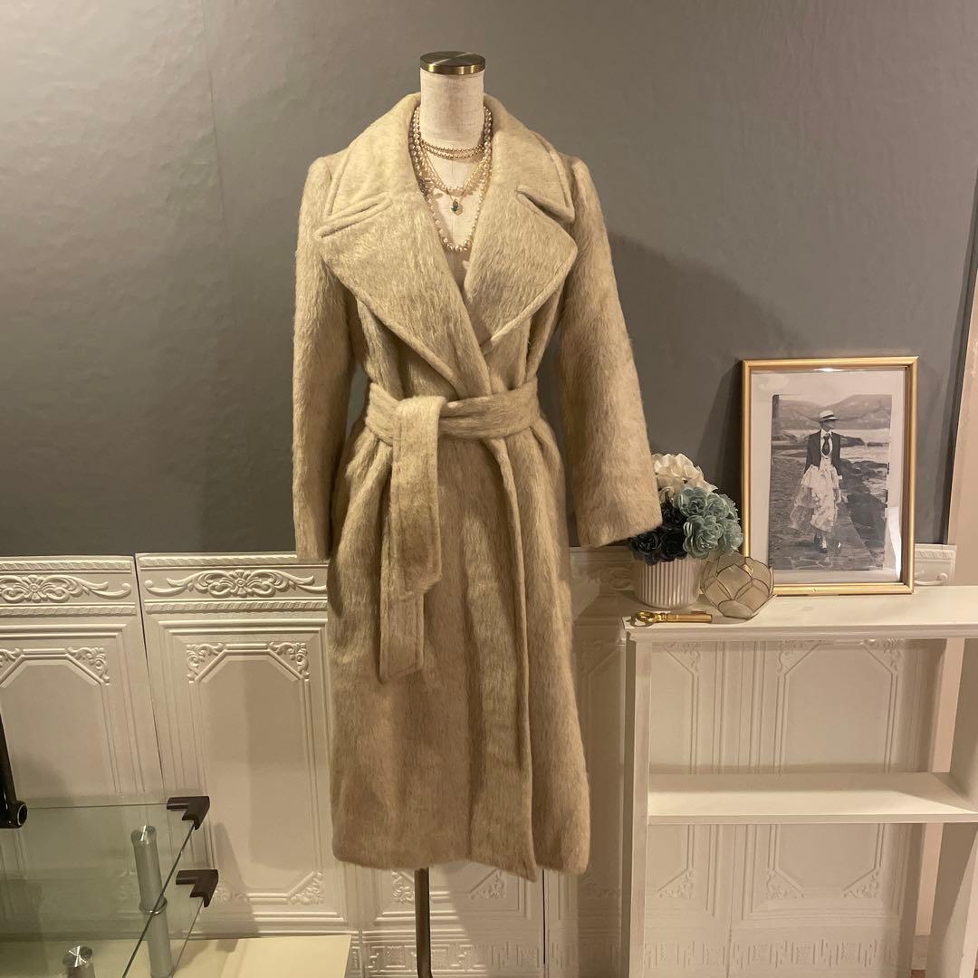 【9万円】ロンドン生地使用　デザイン　シャギービッグカラーコート