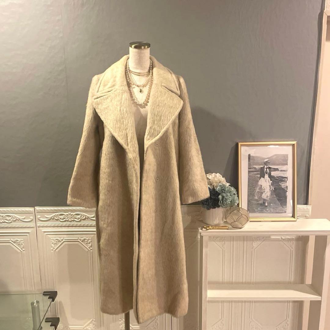 【9万円】ロンドン生地使用　デザイン　シャギービッグカラーコート