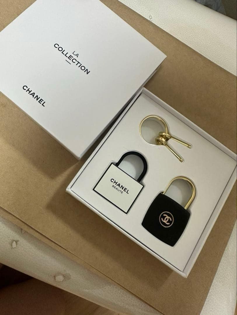 ❤限定ノベルティ 新品未使用箱付き CHANEL シャネル キーホルダー 南京錠