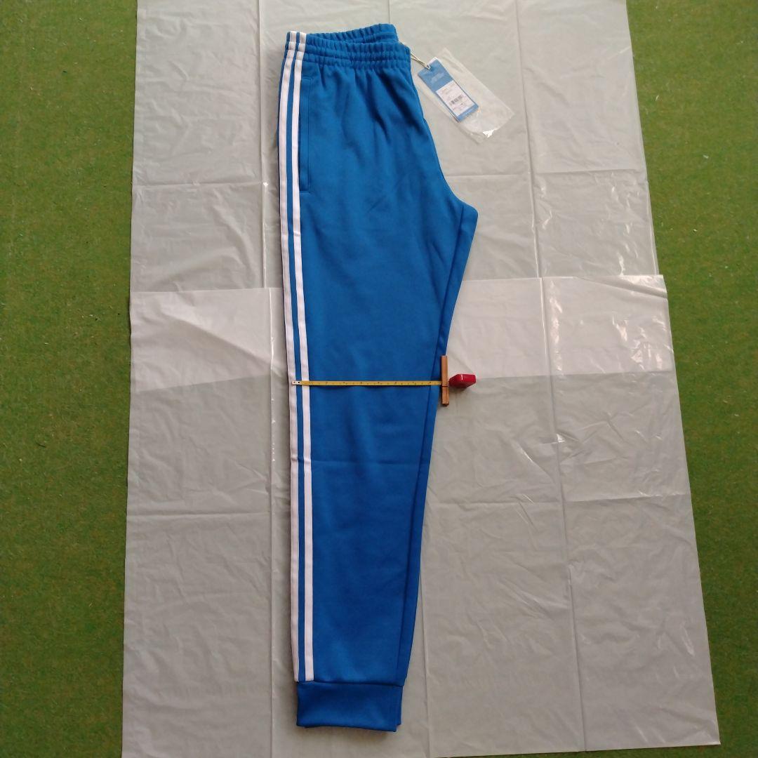 adidas【アディカラークラシックスSST、ジャージ上下セット】