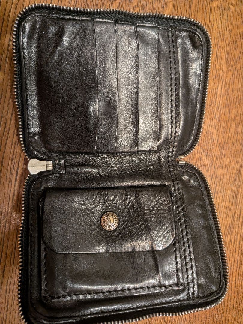 CAMPO MAGGI(カンポマッジ)】スタッズミニウォレット