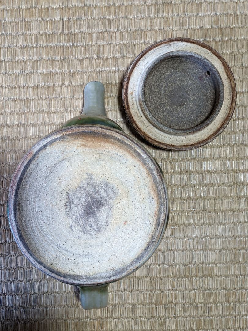 ♦民藝 琉球焼 緑釉流し掛け 箆彫り 草花文 水注 ポット 沖縄 やちむん骨董品