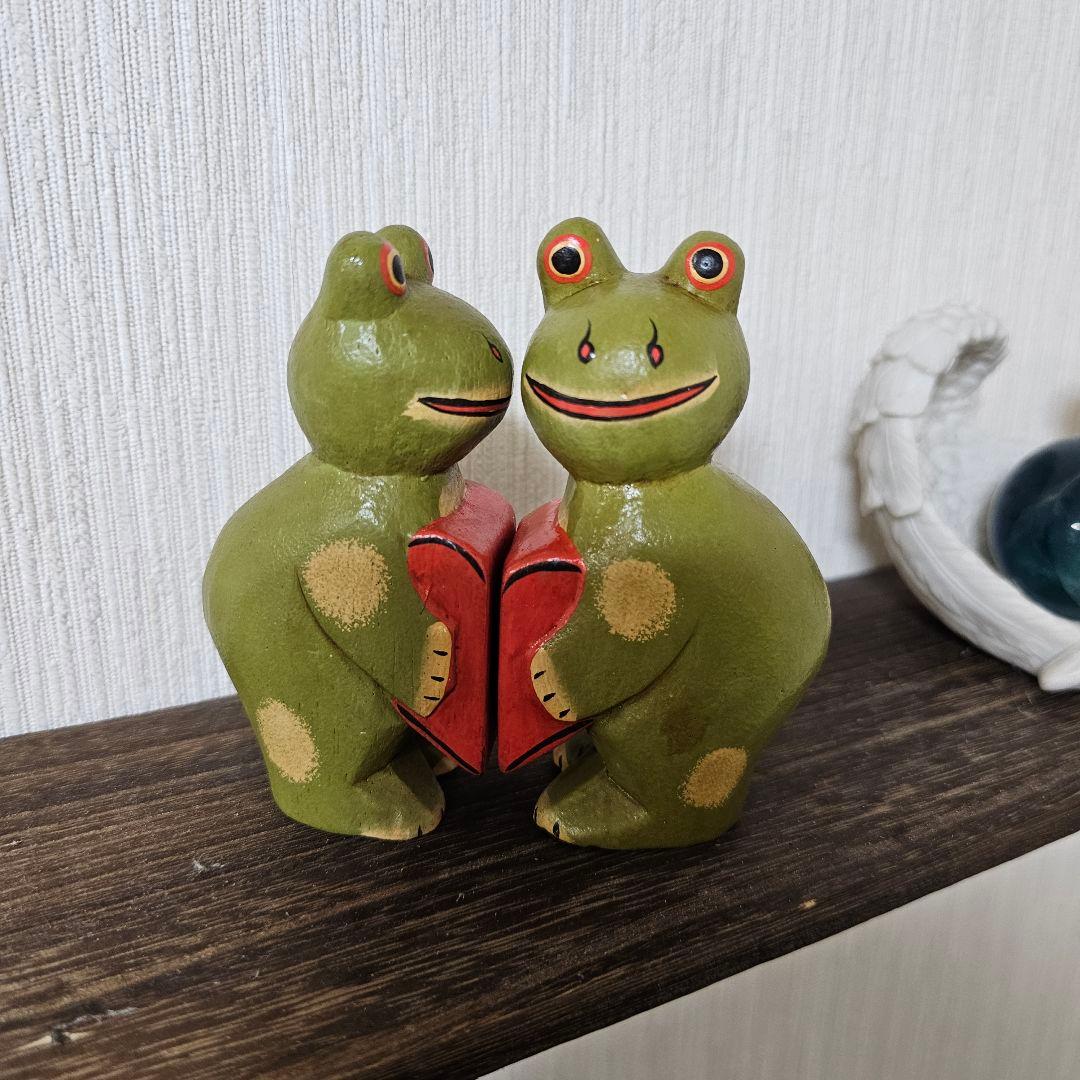 カエルの夫婦　大きいサイズ　インド