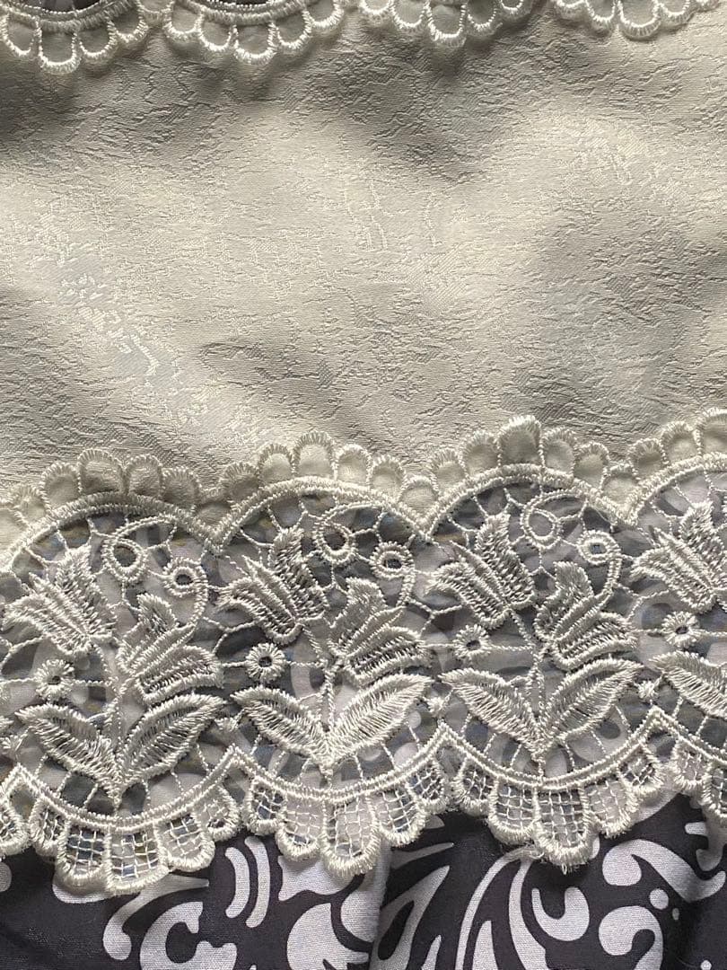 高級♦️エレガントなレース♦️ロココ テーブルランナー♦️ホワイト 150㎝♦️送料込