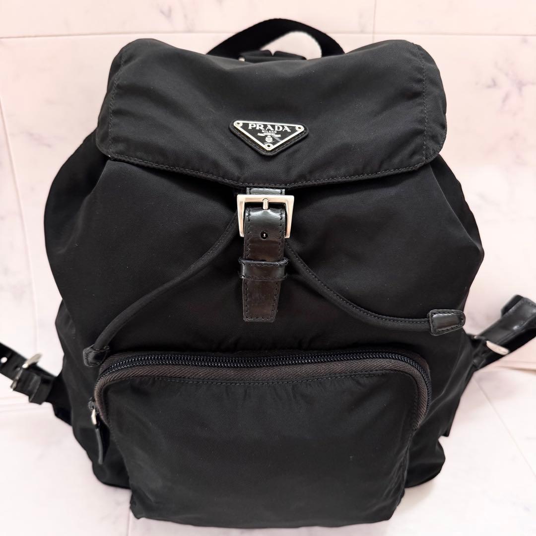 PRADA リュック　三角ロゴ　テスートナイロン　シルバー金具　黒　ユニセックス