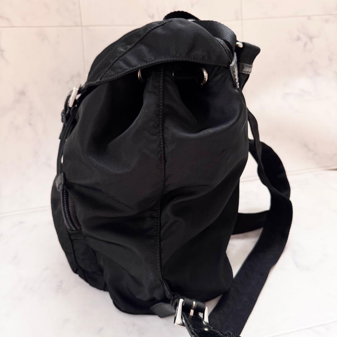 PRADA リュック　三角ロゴ　テスートナイロン　シルバー金具　黒　ユニセックス