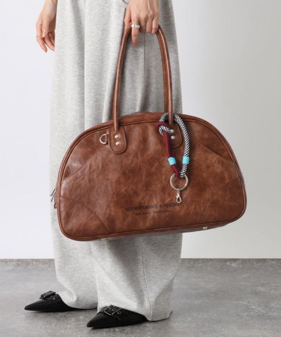 まぐのりあ　新品未使用】JEANASIS アンティークチャーム付きボストン