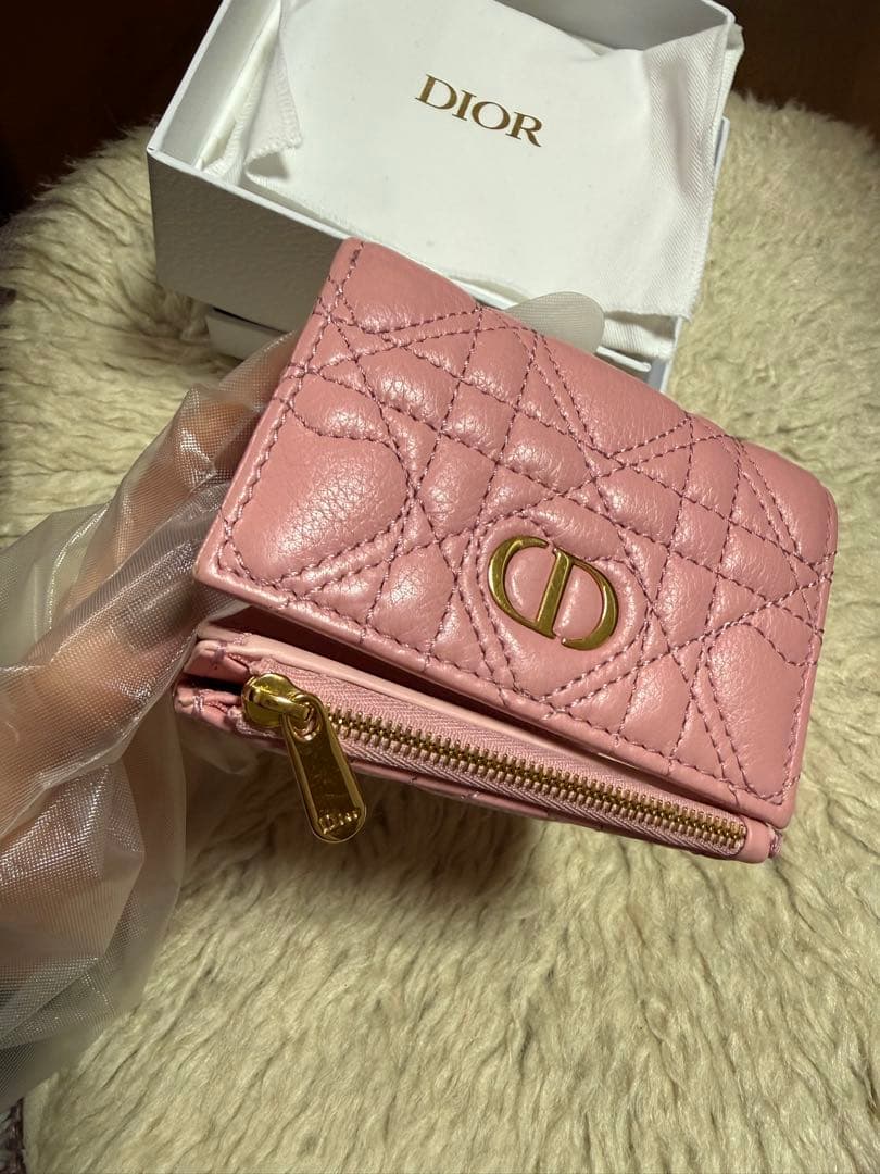 ディオール三つ折り財布ハイビスカスウォレットカナージュ ハートピンクdiorカロ