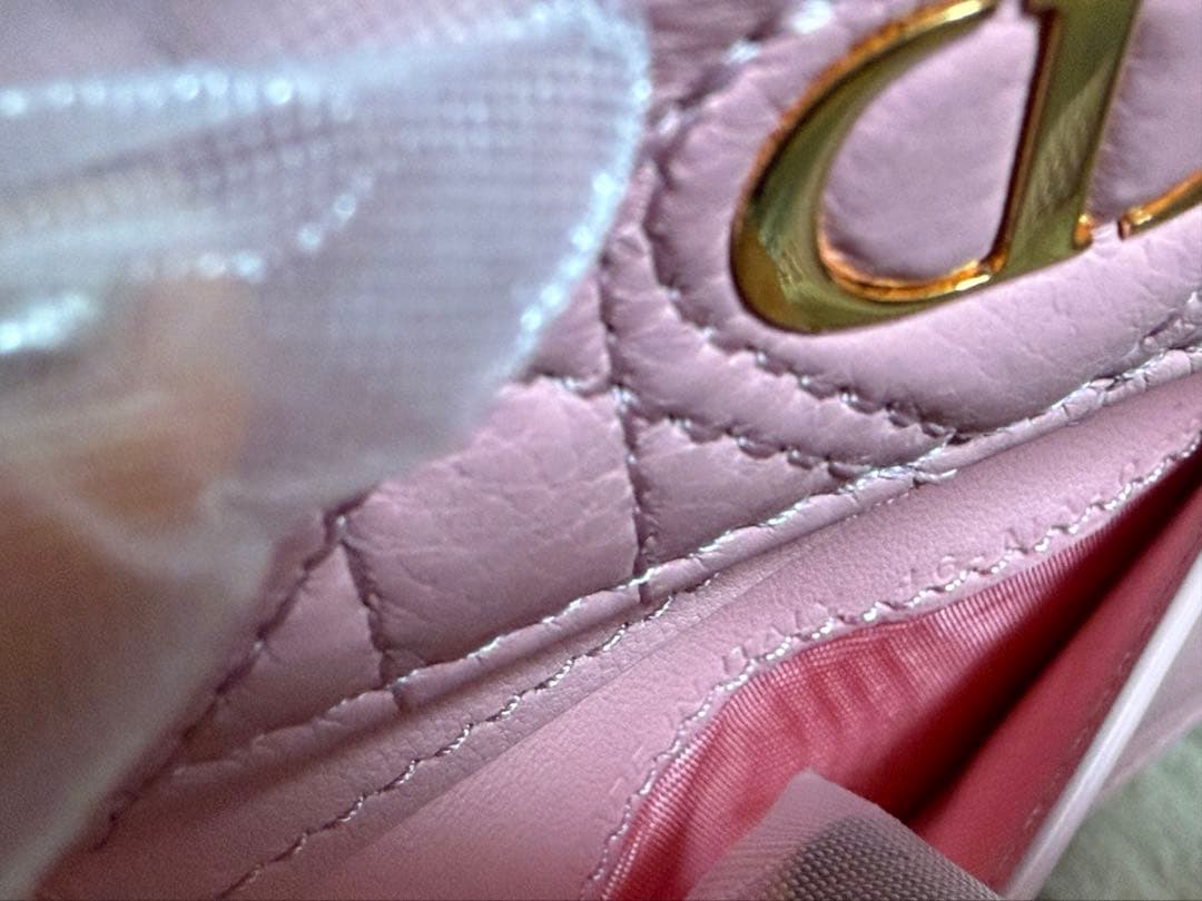 ディオール三つ折り財布ハイビスカスウォレットカナージュ ハートピンクdiorカロ