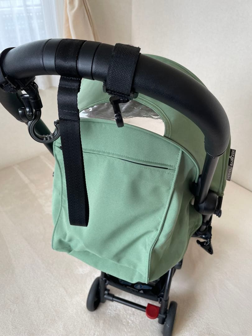 BABYZEN YOYO ベビーカー 2 ⑥+ コンパクトベビーカー　グリーン