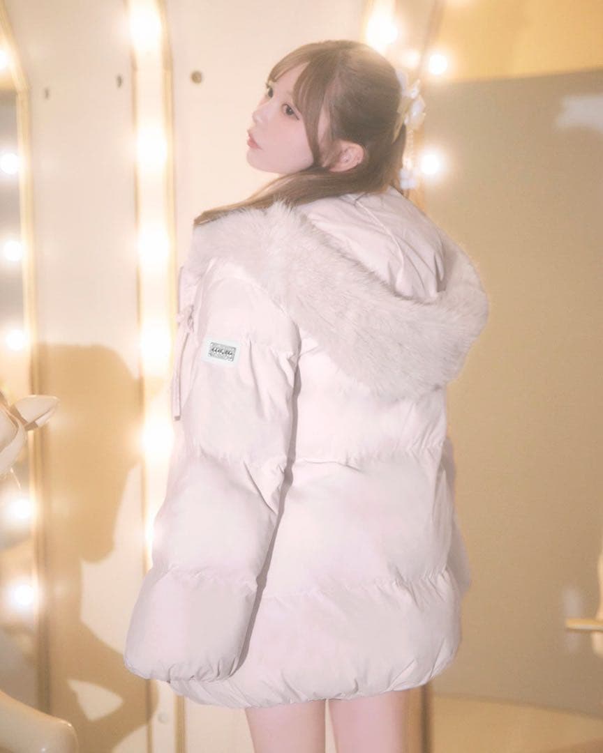 ミシェルマカロン　ファーフードリボンダウンコート　ピンク　フリーサイズ