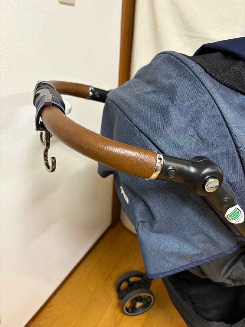 アップリカ ラクーナビッテクッション アカチャンホンポ限定 2021年モデル