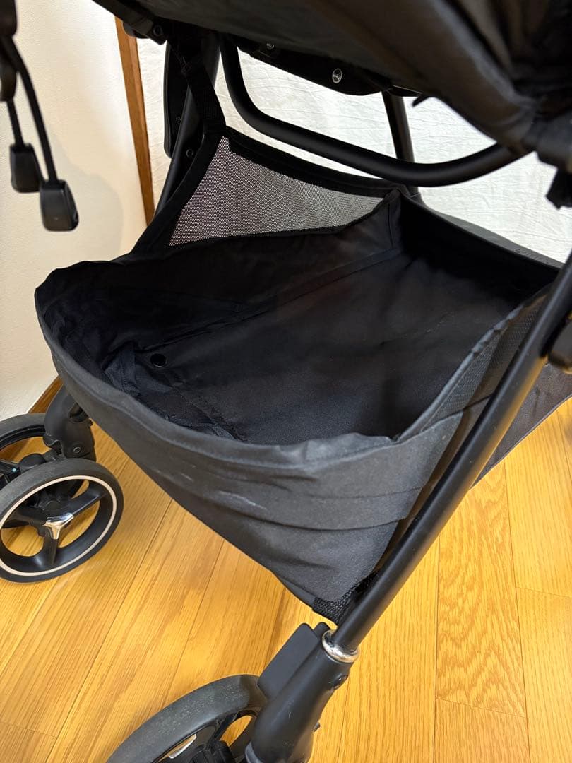 アップリカ ラクーナビッテクッション アカチャンホンポ限定 2021年モデル