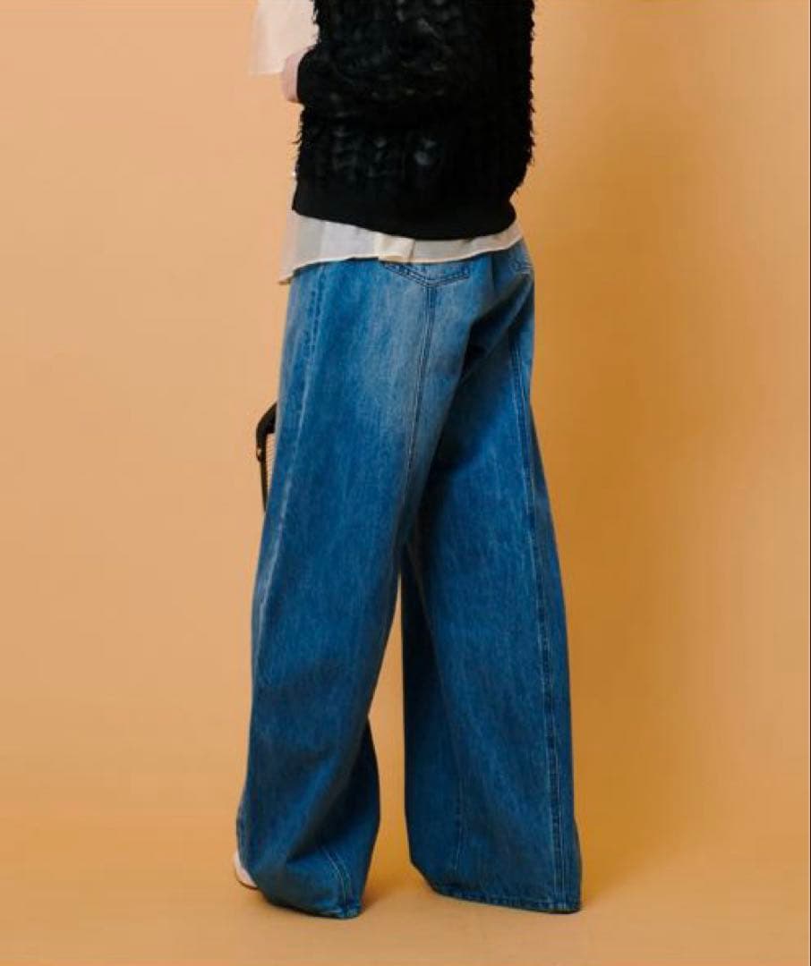 allureville ラインデニムパンツ ブルー