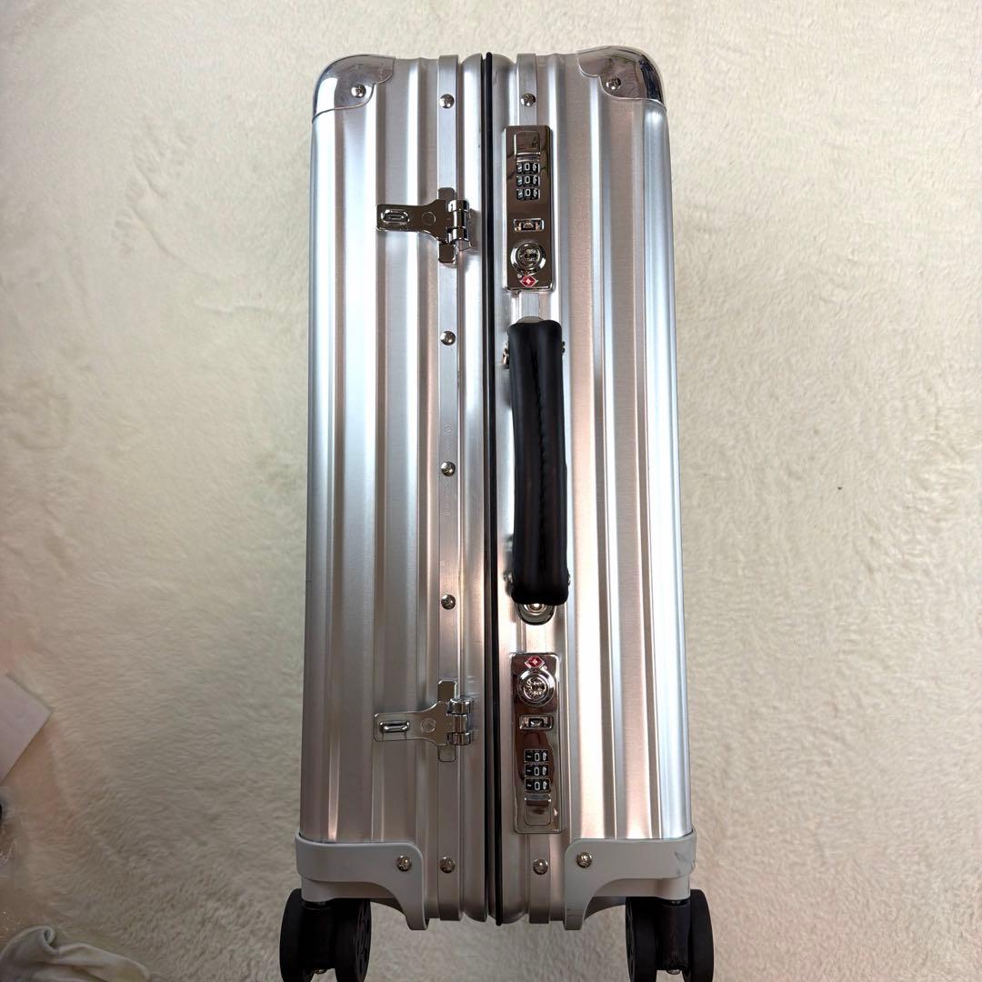 リモワ クラシック キャビンS 33L 機内持ち込み アルミ 正規品