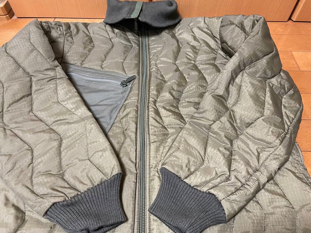 美品90年代ドイツ軍 ミリタリー  キルティングライナージャケット ヴィンテージ