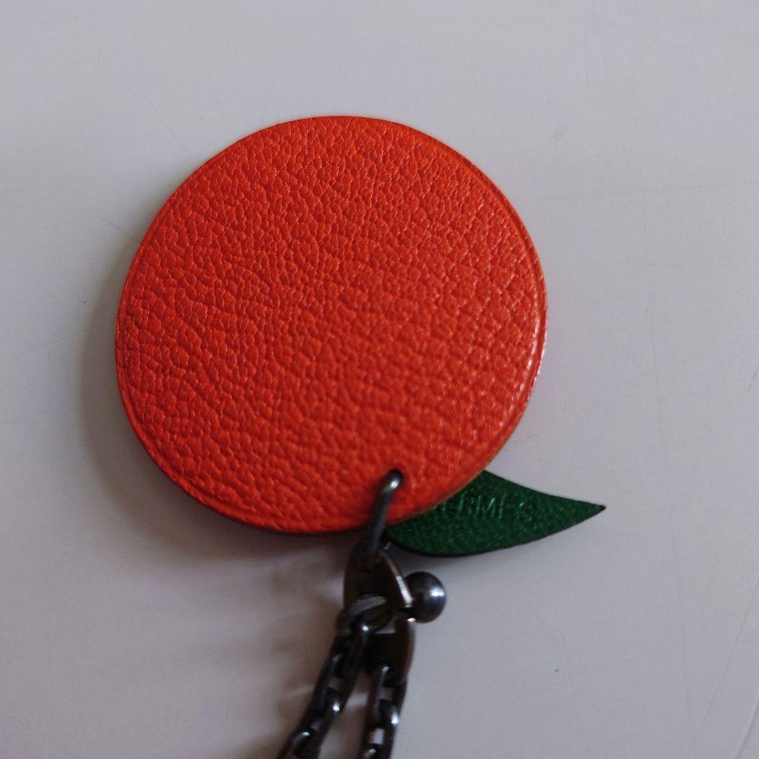 HERMES エルメス オレンジモチーフ チャーム キーホルダー