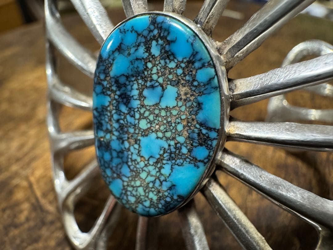 l*e様 ナンバーエイト　ターコイズ　サンドキャスト　ネイティブアメリカンジュエ