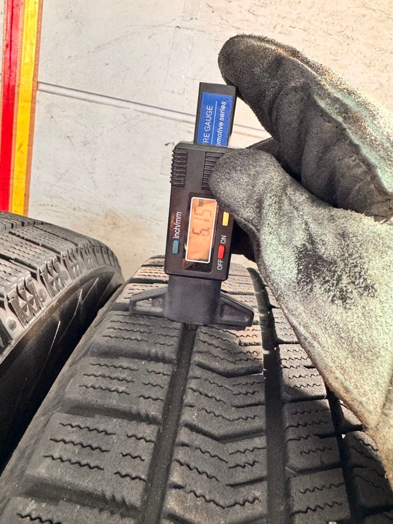 225/55r17 スタッドレス　VRX2 4本　エクストレイル　フォレスター