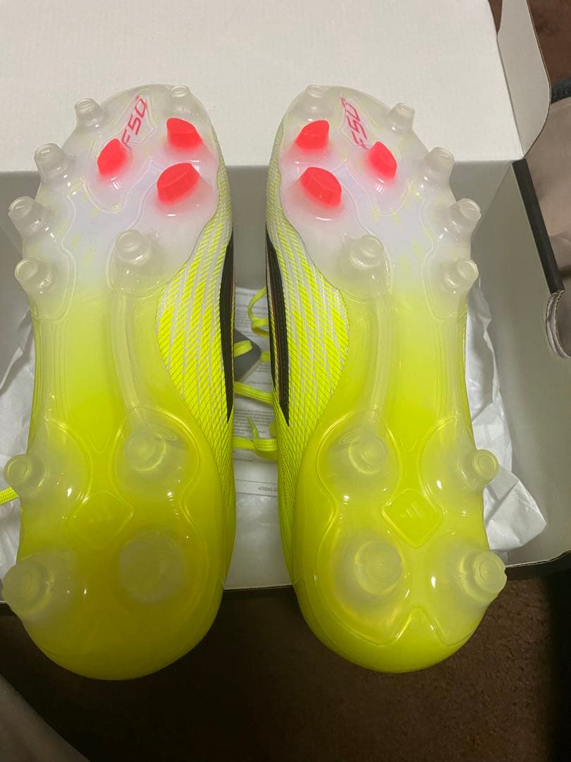 【最終価格•2/8まで】アディダスF50エリートHG/AG 25.5cm