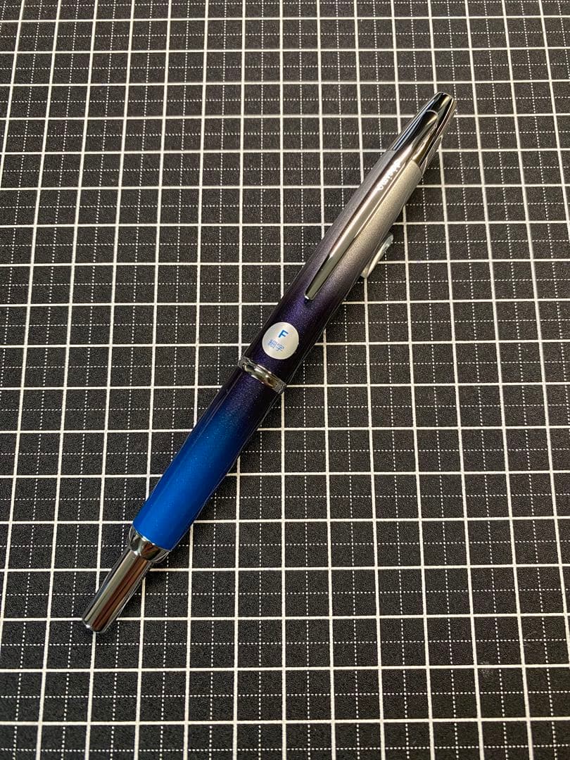 PILOT CAPLESS decimo KEGON 万年筆　字幅F