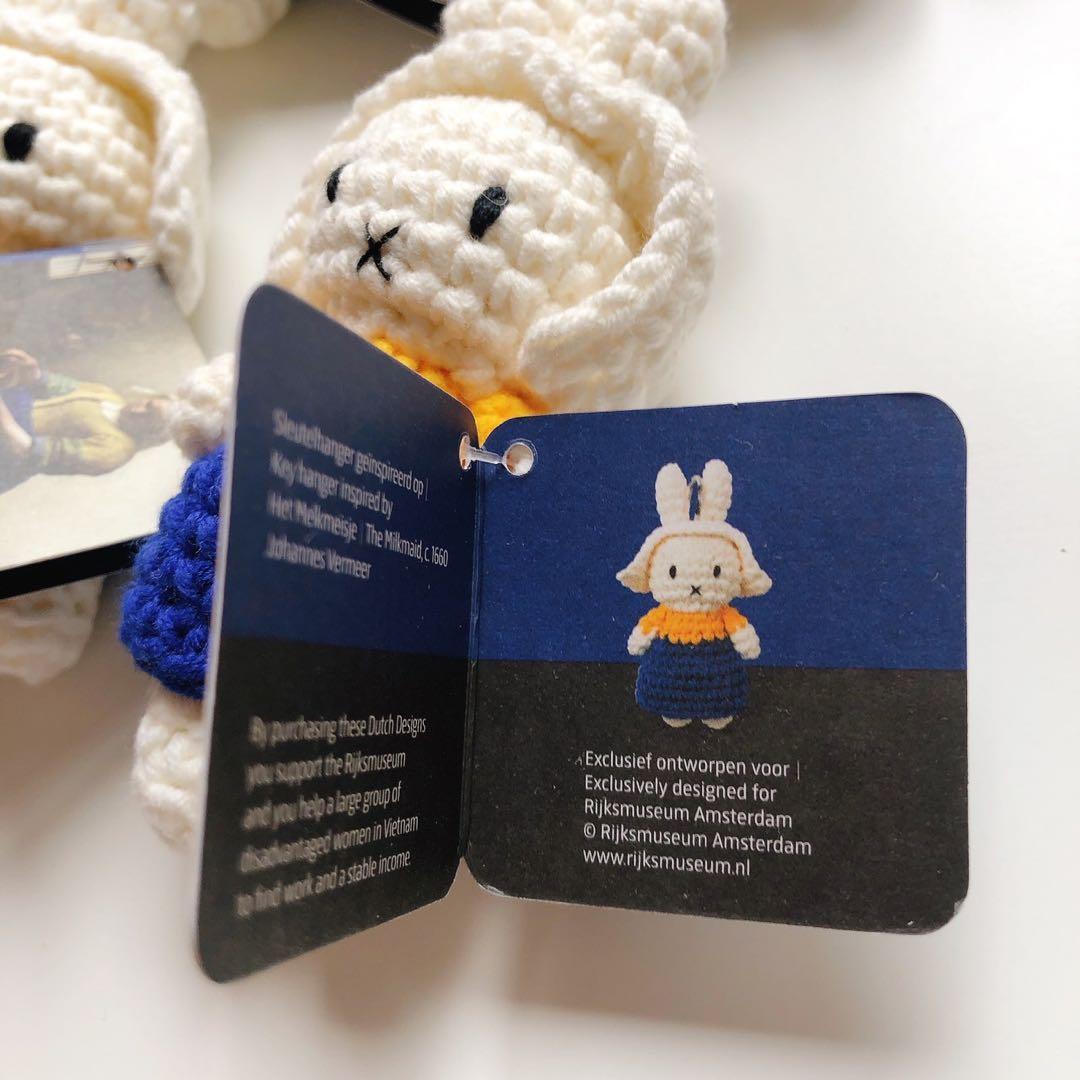 オランダ 限定 ミッフィー 真珠の耳飾りの少女 牛乳を注ぐ女