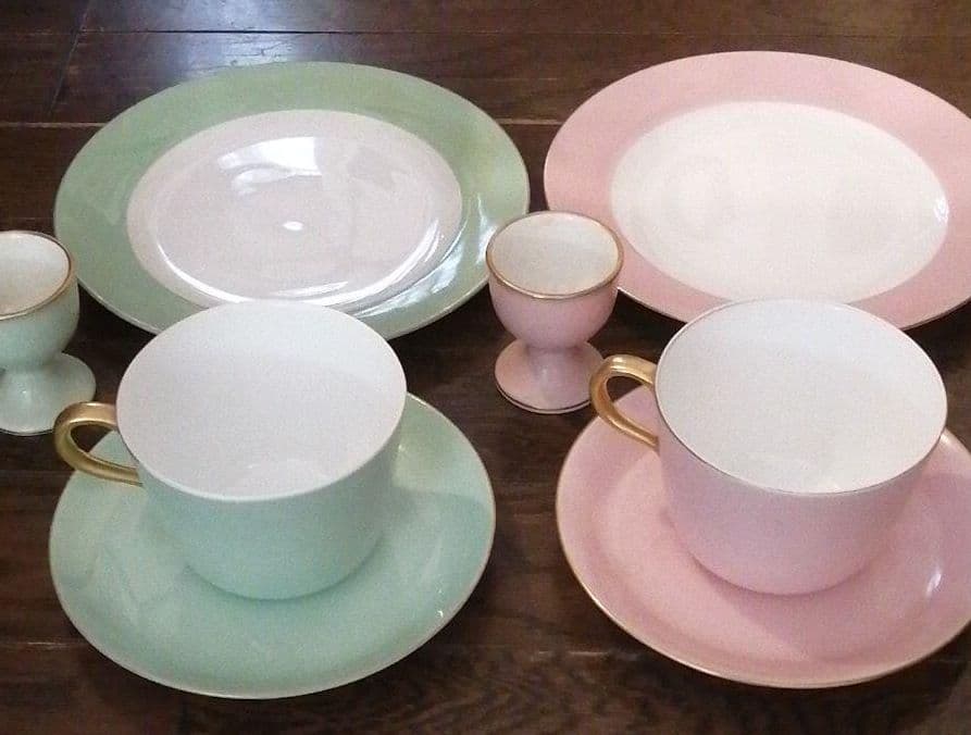 大倉陶園　ペアモーニングセットとエッグスタンド