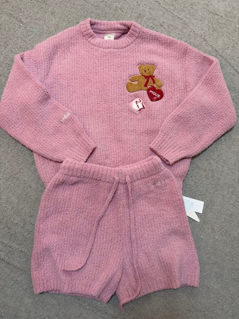 4日までお値下げ！！ジェラピケ♡くまセットアップ