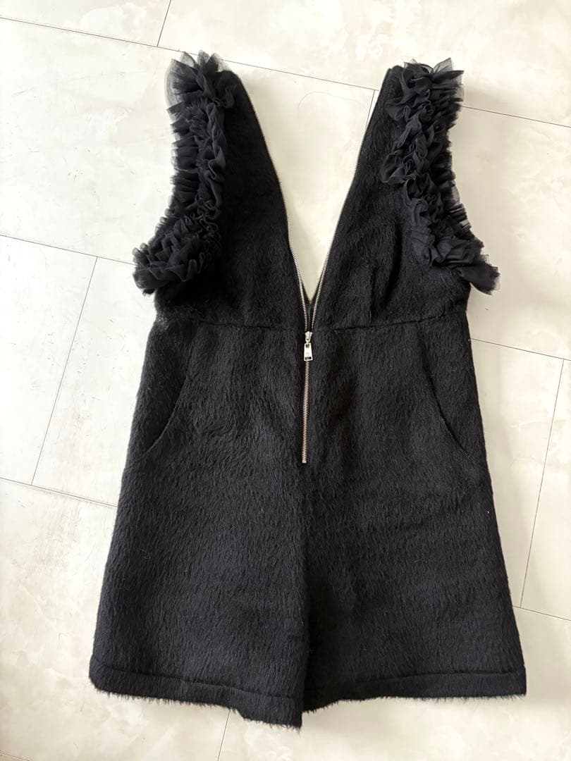 bibiy フリル付きつなぎ