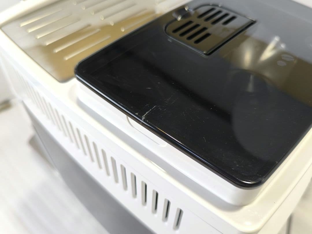 デロンギマグニフィカS コンパクト全自動コーヒーマシン ECAM23120　02