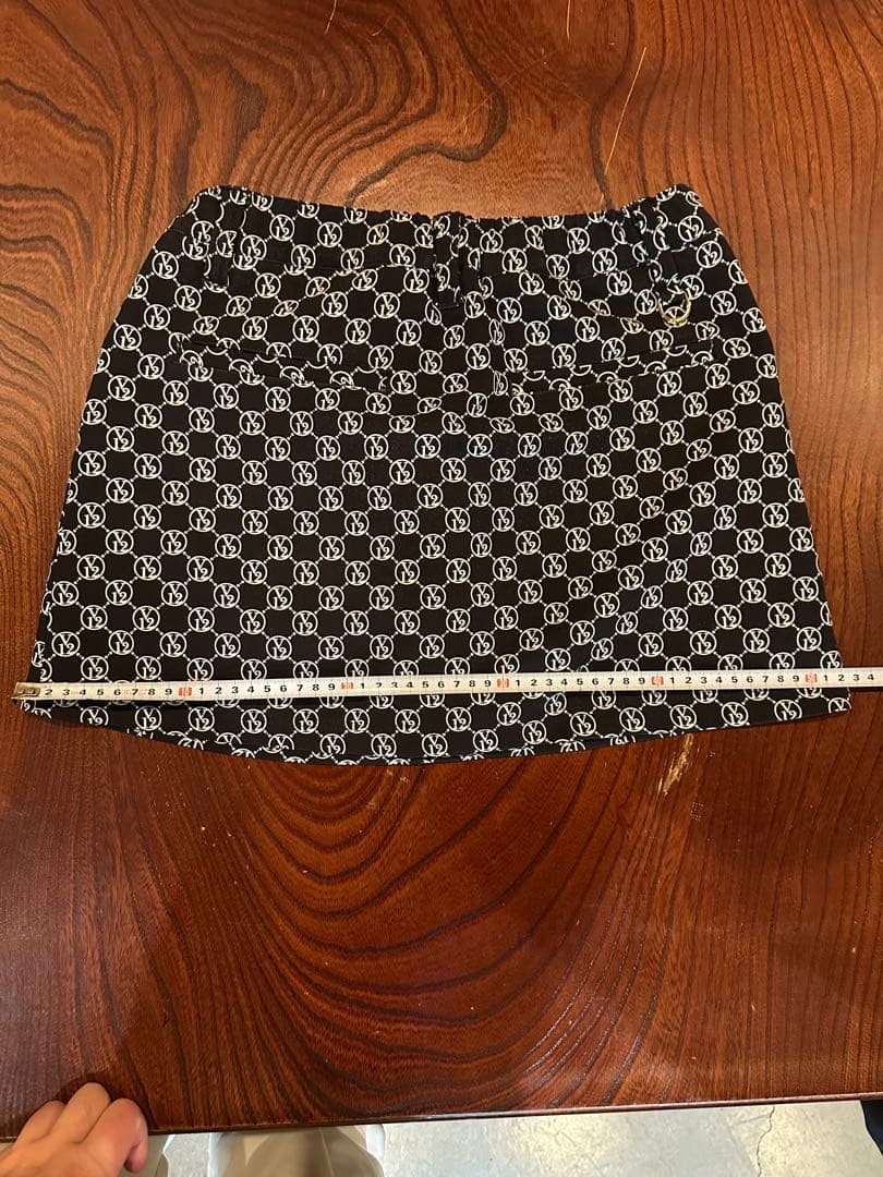 V12 スカート ブラック サイズ2 美品