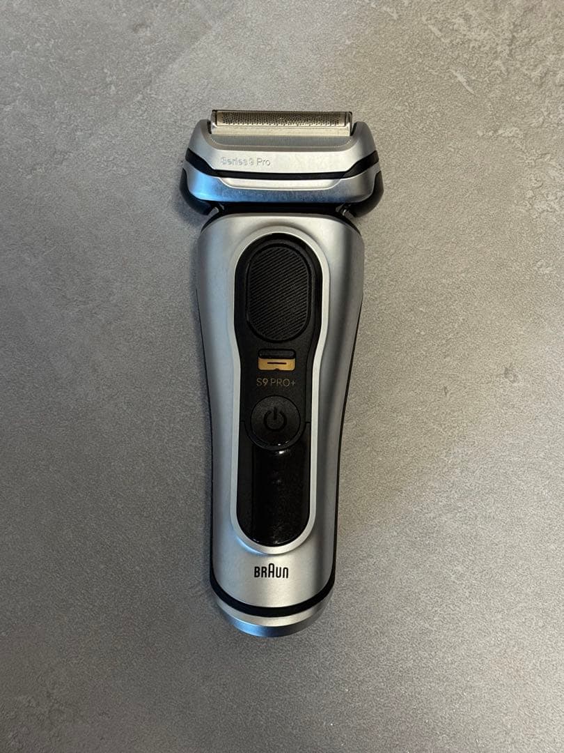 【美品】BRAUN 最新モデル電動シェーバーシリーズ9Pro+ 9517s-V