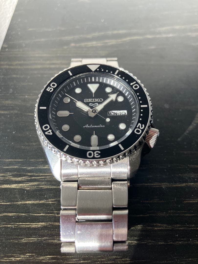 SEIKO 5スポーツ自動巻き 腕時計