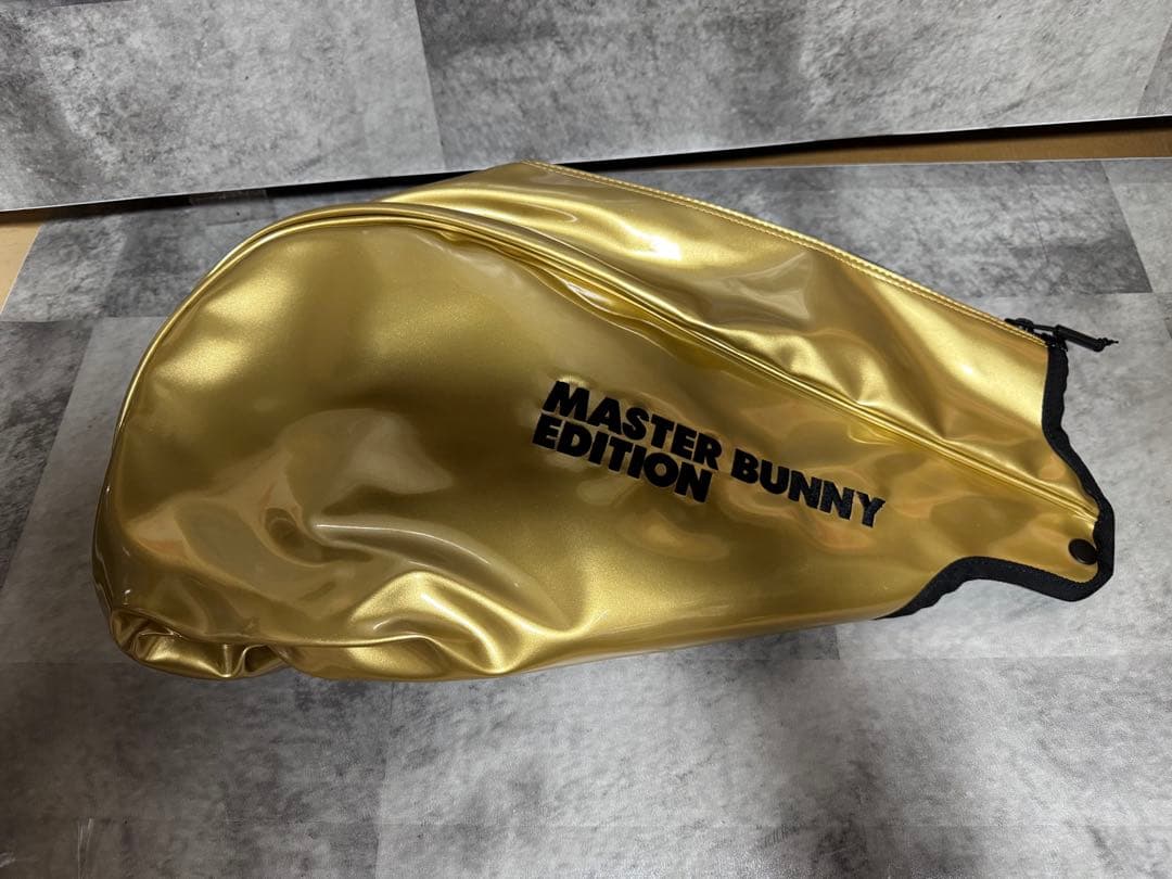 MASTER BUNNY EDITION ゴルフスタンドキャディバッグ ゴールド