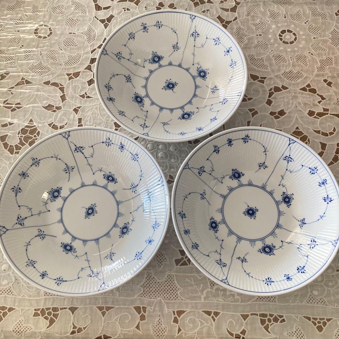 ロイヤルコペハーゲン ブルーフルーテッド ディープ ボウル ３個