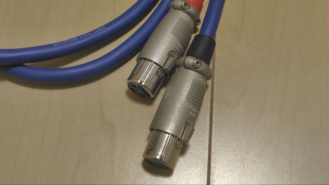 Accuphase アキュフェーズ XLRケーブル 1mのペアです。