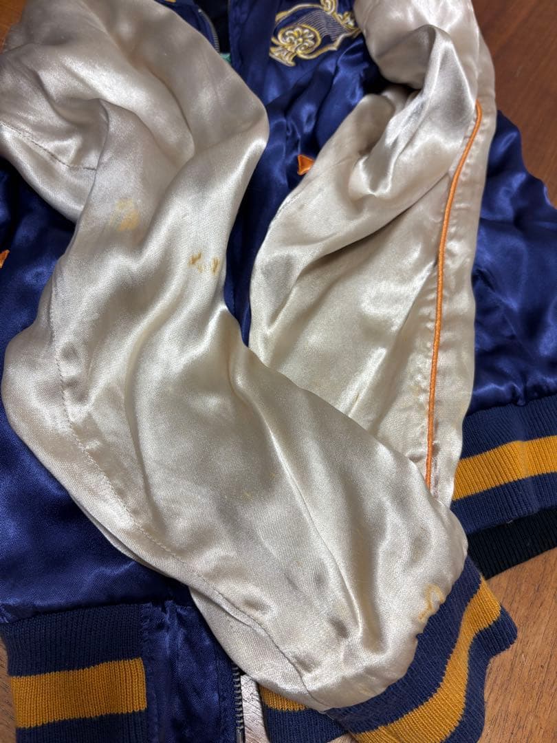 ドゥニーム　shins期のスカジャン